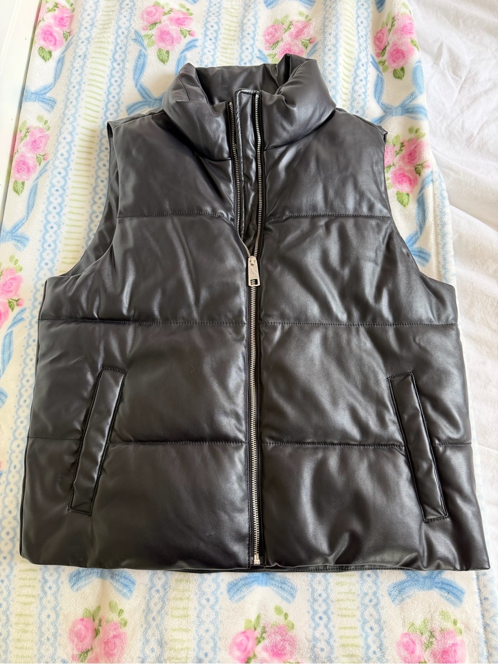 Hollister Black Faux Leather Puffer Jacket - Zip Front